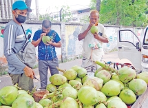 গরমে স্বস্তি  