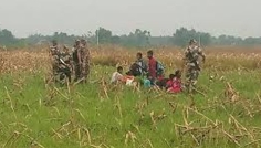 লালমনিরহাট সীমান্তে ৩৩ জনকে পুশইনের চেষ্টা, বিজিবির বাধা
