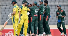 দুই দশকের অপেক্ষার অবসান ঘটিয়ে অস্ট্রেলিয়া বধ বাংলাদেশের