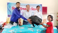 দেবহাটায় ১১৫ মেধাবী ও দুঃস্থ শিক্ষার্থীর মাঝে শিক্ষা উপকরণ বিতরণ