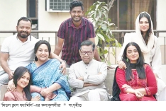 ৫০ পর্বে ‘মিডল ক্লাস ফ্যামিলি’  