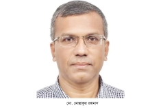 কিছু ব্যাংক থেকে এক-তৃতীয়াংশ টাকা চুরি হয়ে গেছে : গভর্নর  