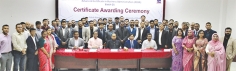 ঢাবি আইবিএ’র এসিবিএ কোর্সের সার্টিফিকেট প্রদান  