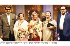 স্মৃতিময় এক দিন কাটালেন সোনালি যুগের পাঁচ তারকা  