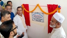 হাজীগঞ্জে সরকারি প্রকল্পের নামফলকে নিজের নাম না রাখার নির্দেশ এমপির
