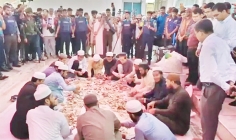 মাজারের দানবাক্স খোলা হয় গতকাল  