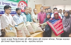 পীরগঞ্জে ৪৮০০ কৃষক পাচ্ছেন প্রণোদনা   