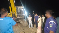 ভাঙ্গুড়ায় অবৈধ মাটি কাটায় যুবককে অর্ধলক্ষ টাকা জরিমানা