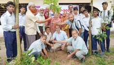 রংপুরে ‘ওয়ান চাইল্ড ওয়ান ট্রি’ কর্মসূচিতে পরিবেশ সচেতনতা