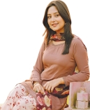বাগদান সারলেন অভিনেত্রী নাজনীন নীহা  