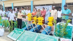 ঈশ্বরগঞ্জে মৎস্যচাষিদের মাঝে খাদ্য ও উপকরণ বিতরণ