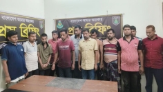 রংপুরে জুয়া খেলার আসর থেকে ১৩ জুয়াড়ি গ্রেফতার