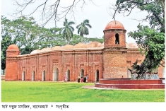 ঐতিহাসিক ষাটগম্বুজ মসজিদ  