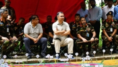 সেনাবাহিনীর গ্রীষ্মকালীন মহড়া আকস্মিক পরিদর্শনে প্রধানমন্ত্রী