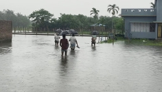 ভারী বর্ষণে কক্সবাজারের বিস্তীর্ণ এলাকা প্লাবিত