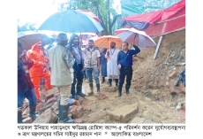 পাহাড়ধসে ক্ষতিগ্রস্ত রোহিঙ্গা ক্যাম্প পরিদর্শন  