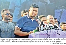 ‘শিক্ষার্থীদের নিয়ে এক্সপেরিমেন্ট বন্ধ করুন’  
