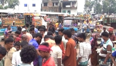 সিরাজগঞ্জে মৎস্য আড়তের দুর্গন্ধ ও যানজটে নাকাল এলাকাবাসী