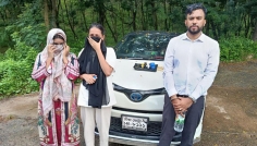 স্বরাষ্ট্র মন্ত্রণালয়ের স্টিকার লাগানো গাড়িতে ৬ হাজার ইয়াবা, আটক ৩