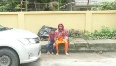ভারতীয় নাগরিক দাবি করা রেশমাকে বাংলাদেশে পুশইনের অভিযোগ