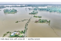 চট্টগ্রামে বন্যায় ক্ষতিগ্রস্ত ১৫ হাজারের বেশি বসতবাড়ি  