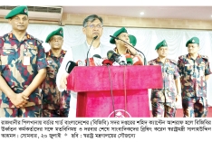 মোজাফফরের বিচার সেনা আইনেই : স্বরাষ্ট্রমন্ত্রী  