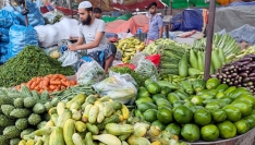হোসেনপুরে সবজির বাজারে আগুন, কাঁচা মরিচ ৩০০ টাকার ঘরে