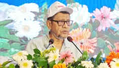 কৃত্রিম দুধে নয় ভবিষ্যৎ, শিশুদের সু-স্বাস্থ্যে জন্য মায়ের দুধই শ্রেষ্ঠ: স্বাস্থ্যমন্ত্রী