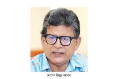 অন্তর্বর্তী সরকার তরুণদের ক্ষমতার লোভ শিখিয়েছে  