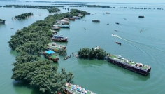 টাঙ্গুয়ার হাওরে হাউজবোট ও পর্যটকবাহী নৌযান চলাচল নিষিদ্ধ