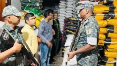সিরাজগঞ্জে বিভিন্ন অপরাধে ৬ প্রতিষ্ঠান মালিককে জরিমানা