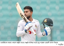 অস্ট্রেলিয়ার মাঠে সেঞ্চুরির রহস্য জানালেন মিরাজ  