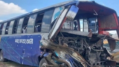 সিরাজগঞ্জে বাস-ট্রাক সংঘর্ষে চালক-হেলপার নিহত, আহত ১০