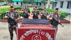 বেনাপোল সীমান্তে ৬১৭ বোতল ভারতীয় সিরাপ উদ্ধার