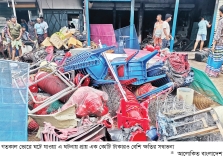 ৩৮ বছরের ব্যবসা পুড়ে ছাই ব্যবসায়ীর সর্বস্বান্ত হওয়ার শঙ্কা  