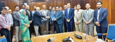 সম্মিলিত ইসলামী ব্যাংক আনুষ্ঠানিকভাবে গ্লোবাল ইসলামী ব্যাংকের দায়িত্ব গ্রহণ করেছে  