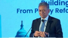 ১ বছরের মধ্যে বিদ্যুৎ-গ্যাস সংকটের সমাধান সম্ভব নয়: অর্থমন্ত্রী