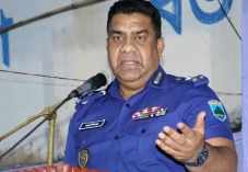 মাদককের সঙ্গে পুলিশের কোন  প্রকার আপোষের সুযোগ নাই : ডিআইজি