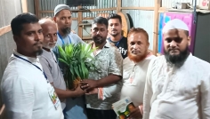 হাজীগঞ্জ ব্যবসায়ী সমিতির নির্বাচন ঘিরে ‘আনারস’ প্রতীকের গণসংযোগ