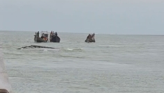 কক্সবাজারে নৌকা ডুবি, নিউজিল্যান্ডের ৩ নাগরিক উদ্ধার