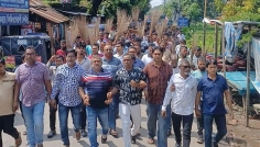মির্জাগঞ্জে যুবদলের কমিটি বাতিলের দাবিতে পদ বঞ্চিতদের ঝাড়ু মিছিল ও সমাবেশ