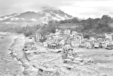 হিমালয়ের বুক থেকে মৃত্যুর স্রোত 