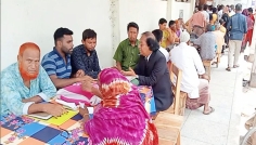 দাদন ব্যবসায়ীদের খপ্পরে দিশেহারা ঠাকুরগাঁওয়ের প্রান্তিক মানুষ!