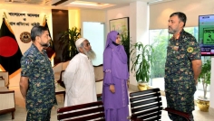 সড়ক দুর্ঘটনায় নিহত আনসার কর্মকর্তার পরিবারের পাশে মহাপরিচালক