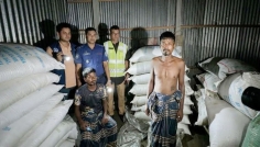লাইসেন্স ছাড়াই সার মজুদ, ভূরুঙ্গামারীতে ২ ব্যবসায়ীকে জরিমানা