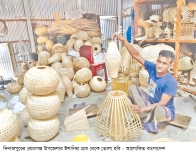 দিনাজপুরের বাঁশ-বেতের শিল্প অস্তিত্ব সংকটে  