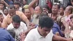 সিরাজগঞ্জে কসাই বাড়িতে গোপন কক্ষে চোরাই মহিষ-গরু, গ্রেপ্তার ২