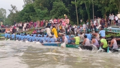 ইছামতীর বুকে ৭ নৌকার প্রতিযোগিতা, দেখতে মানুষের ঢল