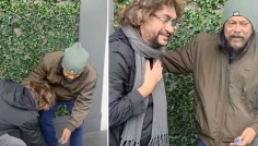 জেমসকে পা ছুঁয়ে শ্রদ্ধা রূপমের