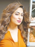 আমাকে টাকার মেশিন হিসেবে ব্যবহার করেছে : পপি  